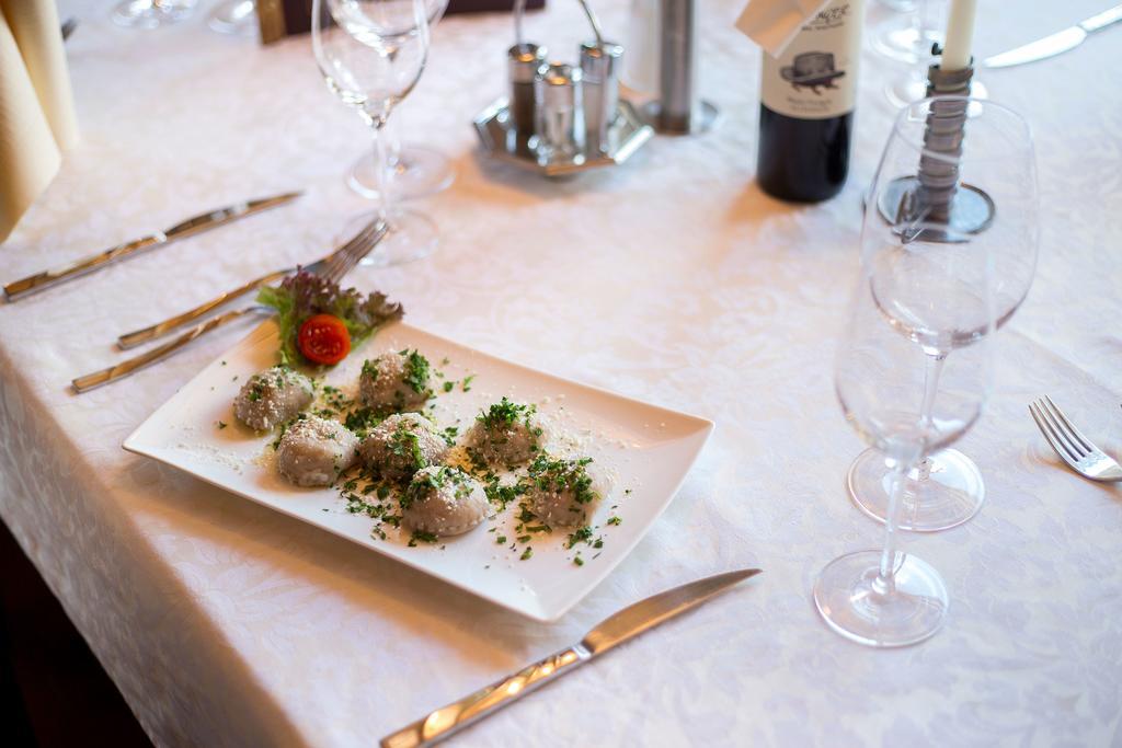 Alfonsstueberl - Ferienwohnungen & Restaurant Инерфилгратен Екстериор снимка